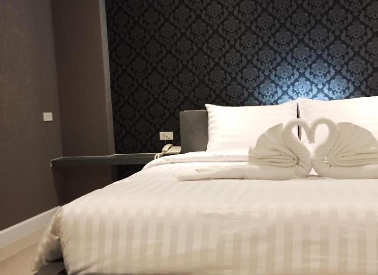 غرفة سوبيريور, Nava Grand