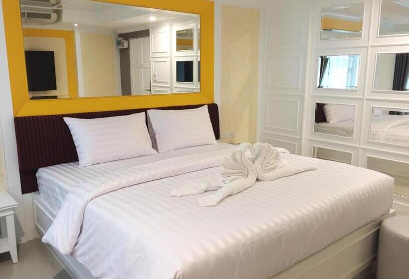 غرفة ديلوكس, Nava Grand