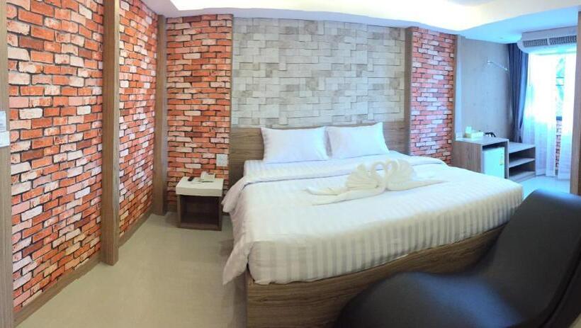 غرفة ديلوكس, Nava Grand