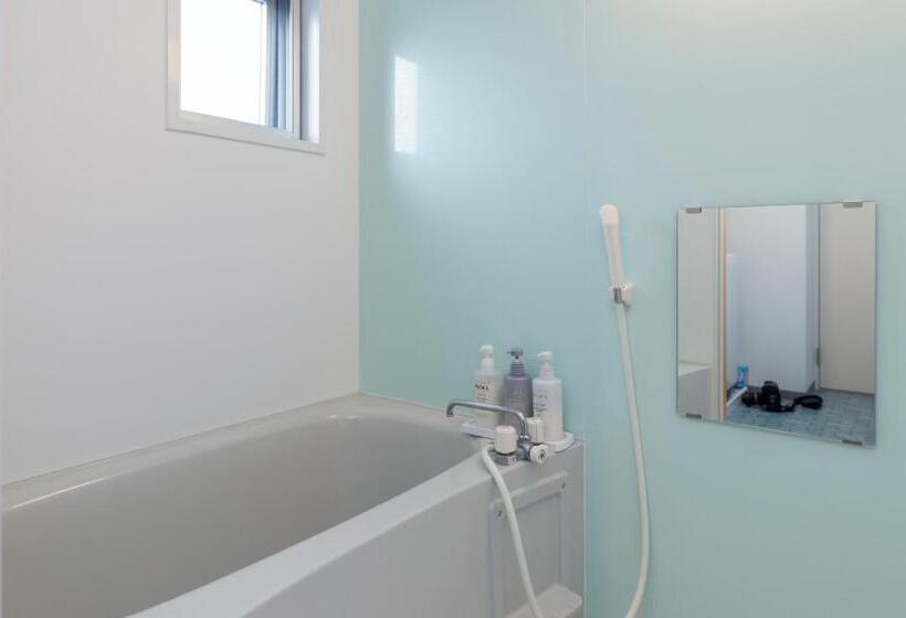 חדר דלוקס יחיד, Snowball Condominium