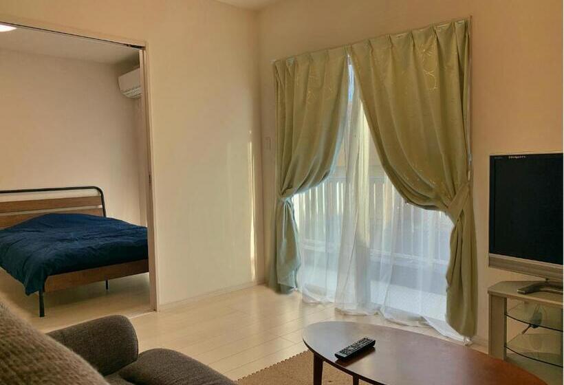 חדר דלוקס יחיד, Snowball Condominium