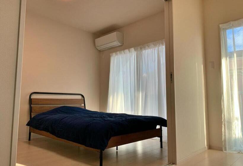 חדר דלוקס יחיד, Snowball Condominium