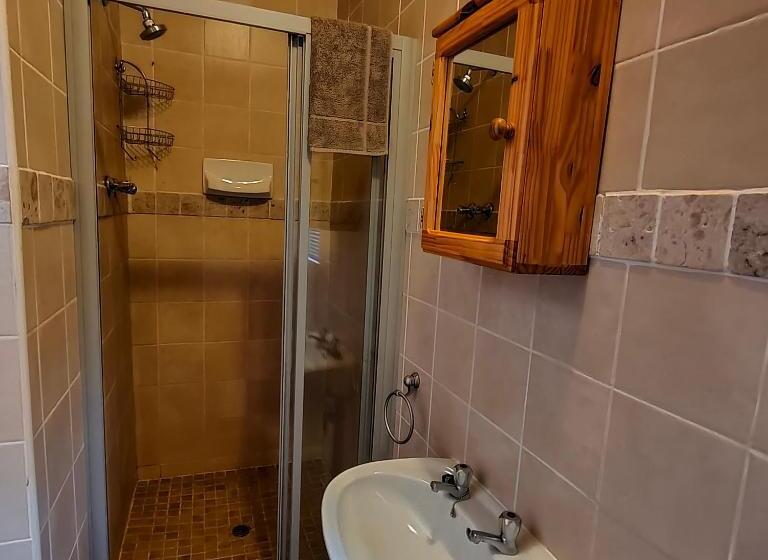 基本间, Acacia Gastehuis