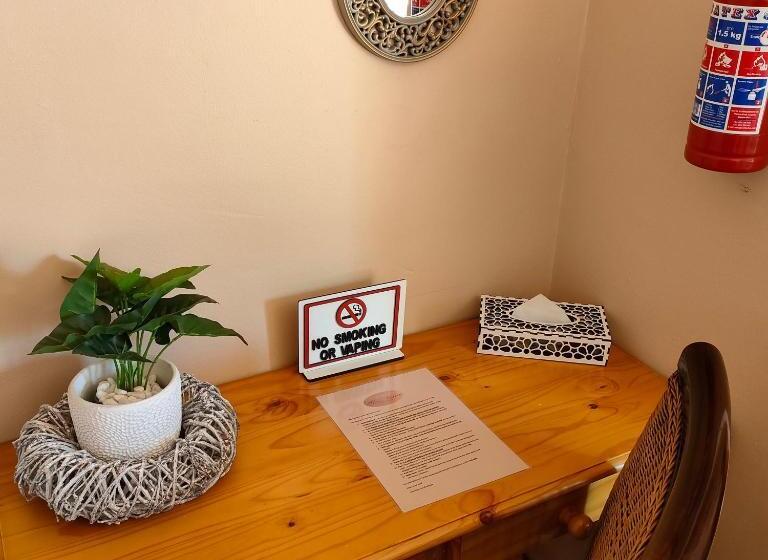 基本间, Acacia Gastehuis