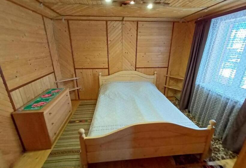 غرفة قياسية, Girskyi Kutochok