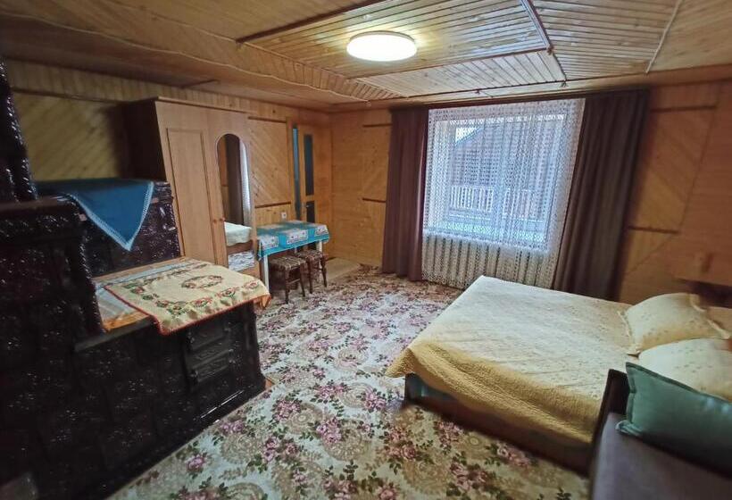 Номер Стандарт Трехместный, Girskyi Kutochok
