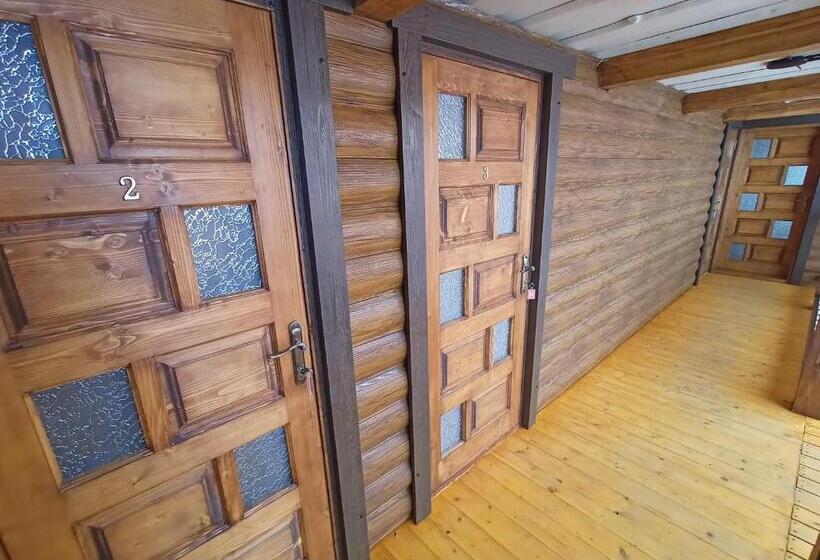 Дом 4 Спальни, Girskyi Kutochok