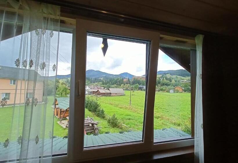 Дом 2 Спальни, Girskyi Kutochok