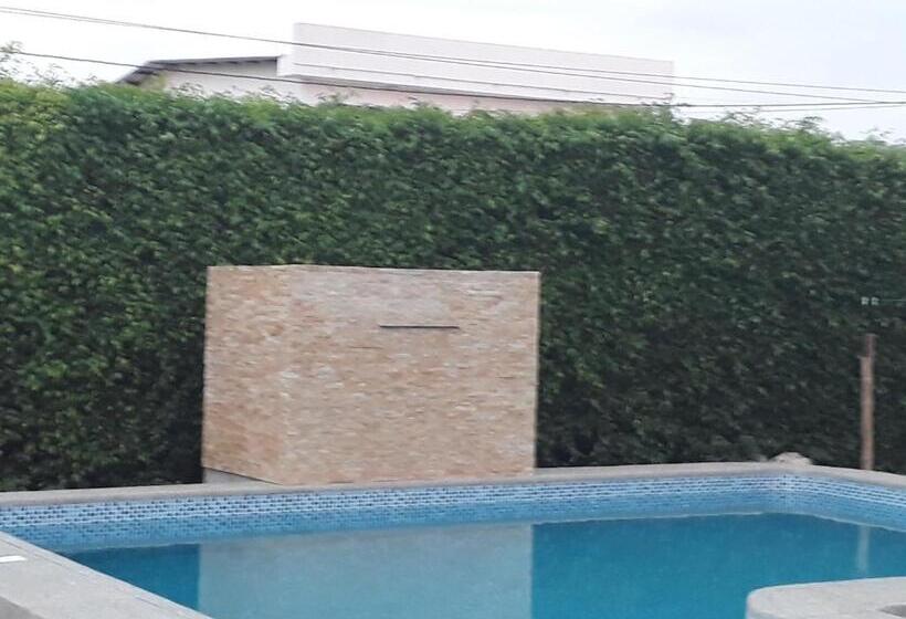 Семейный Номер, Sol De Playa