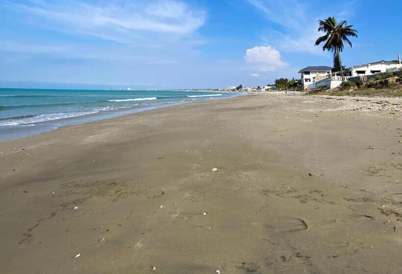 اتاق پنجتخته استاندارد, Hosteria Farallon Dillon