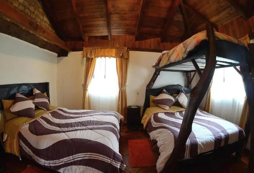 Basic Kolmen Hengen Huone, Hosteria San Jose De Sigchos