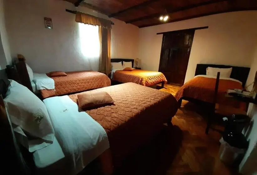Standard Neljän Hengen Huone, Hosteria San Jose De Sigchos