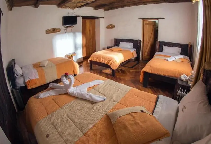 Standard Neljän Hengen Huone, Hosteria San Jose De Sigchos