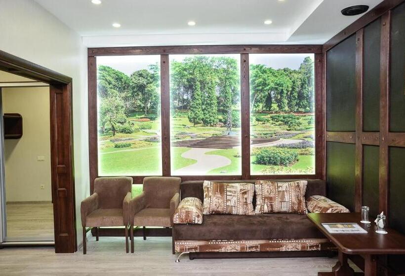 컴포트 룸, Nashe Misto Guest House