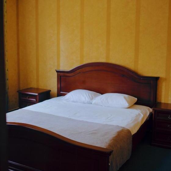 סוויטה, Grebenky Motel