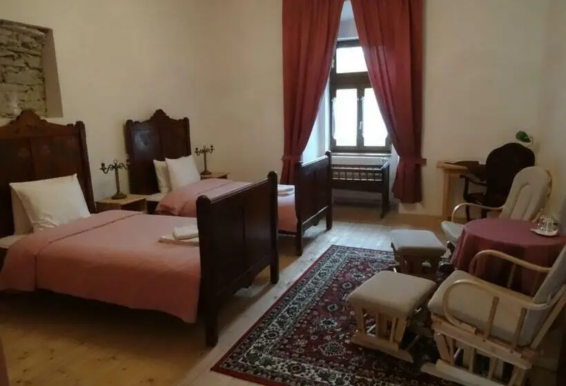 スタンダードルーム, Kaštieľ Biela Dáma A čierny Rytier