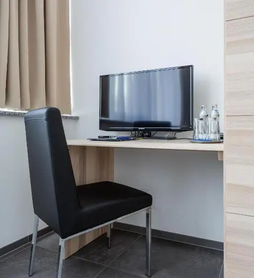 Habitació Comfort, Turmöl