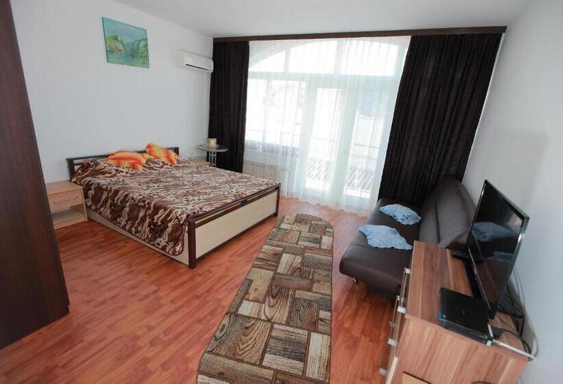 Дом 1 Спальня, Casa Lucian