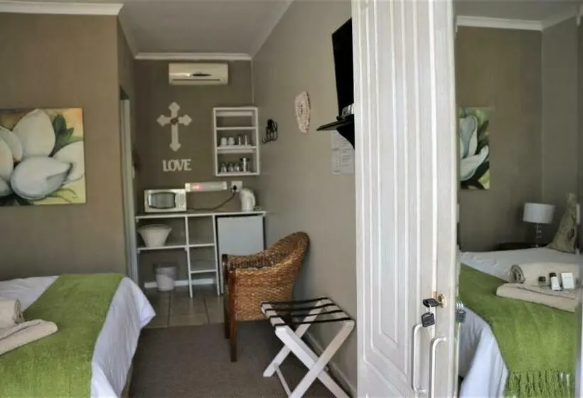 デラックスルーム, Indigo Moon Guesthouse