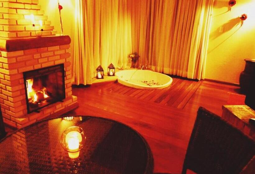 בקתת סופריור בת חדר 1, Pousada Serra Do Luar