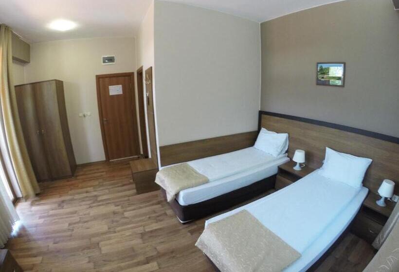 חדר סטנדרט עם מרפסת, Spa Hotel Ivelia