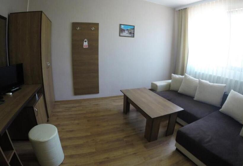 סוויטה, Spa Hotel Ivelia