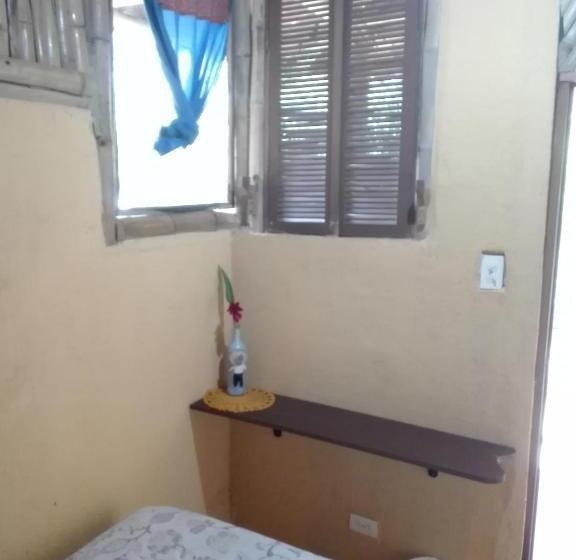 스탠다드 룸, Hostal Familiar El ángel Panamá B&b