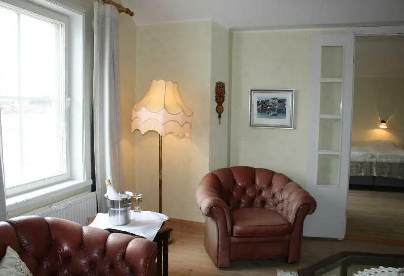 オーシャンビュースイート, Brudhäll Hotel & Restaurant