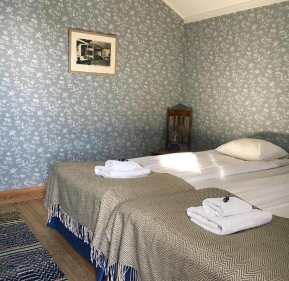 オーシャンビューデラックスルーム, Brudhäll Hotel & Restaurant