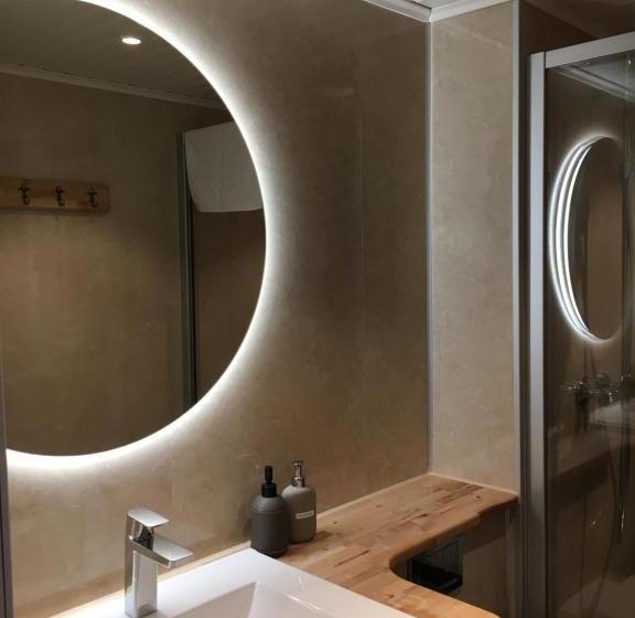 オーシャンビューデラックスルーム, Brudhäll Hotel & Restaurant