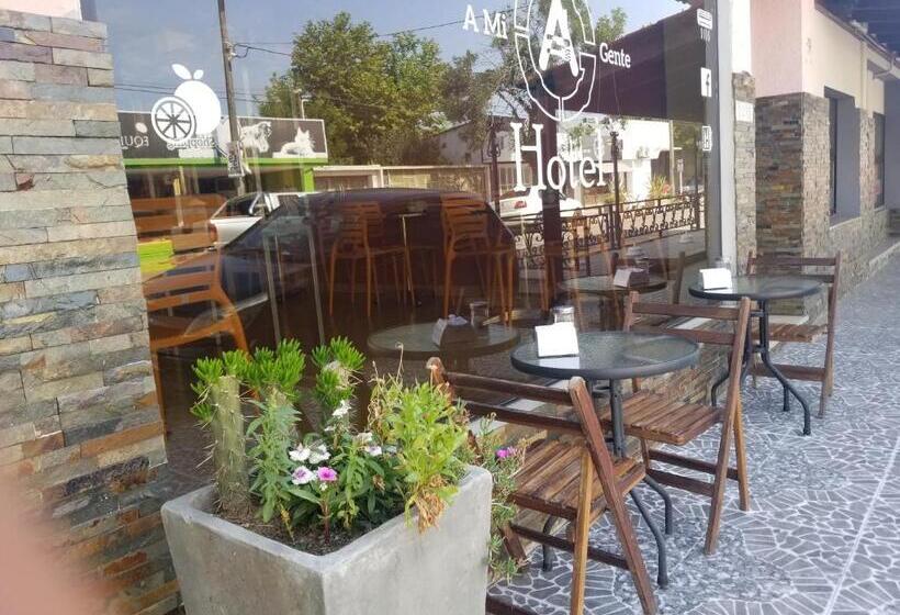 חדר סטנדרט, A Mi Gente