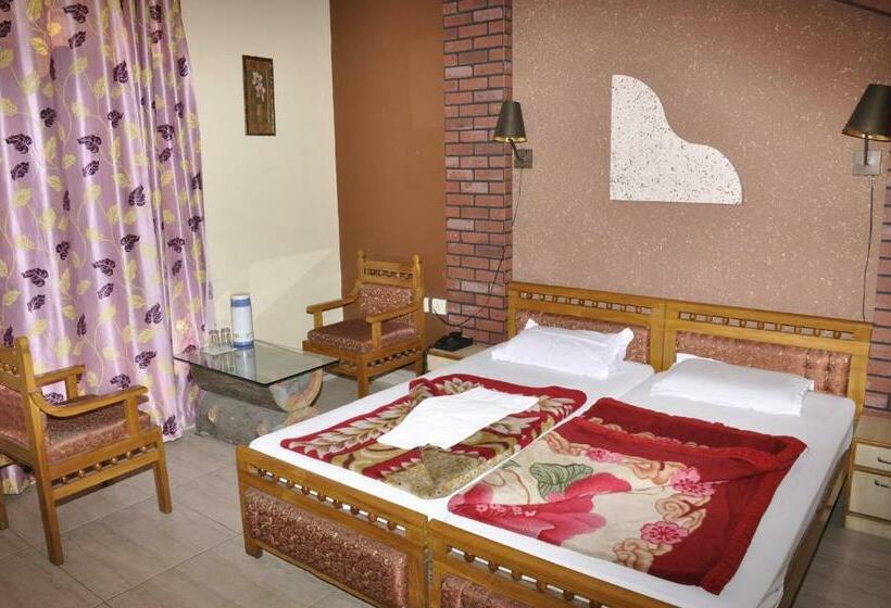 스탠다드 룸, Pratiksha