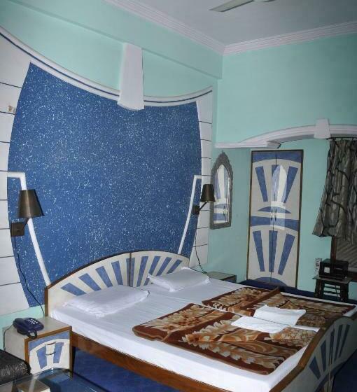 스탠다드 룸, Pratiksha