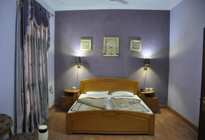Sviitti, Pratiksha