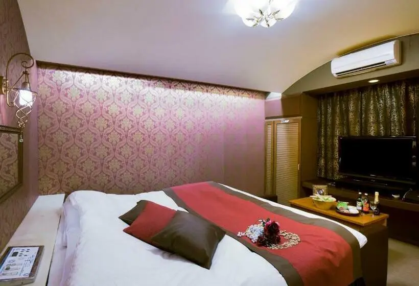 اتاق استاندارد, Kumamoto Hotel Christmas Forest Garden