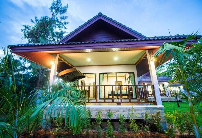 Дом 1 Спальня, Pawarisa Resort