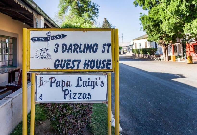 スタンダードルーム, 3 Darling Street Guest House