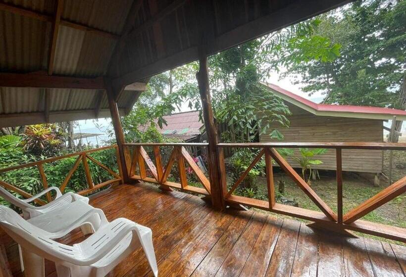 בקתה דלוקס, Kohjum Relax Beach