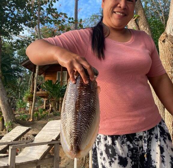 בקתה דלוקס, Kohjum Relax Beach