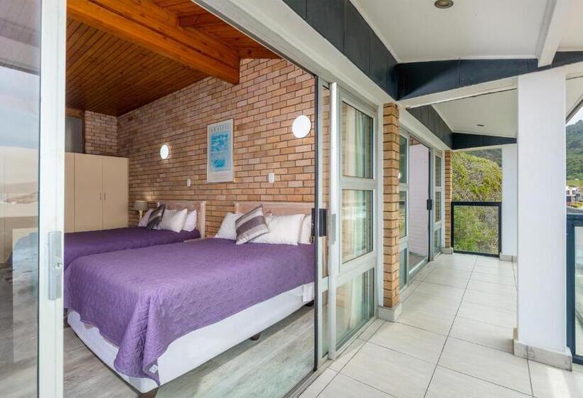 Дом 1 Спальня, Vic Bay Beach House