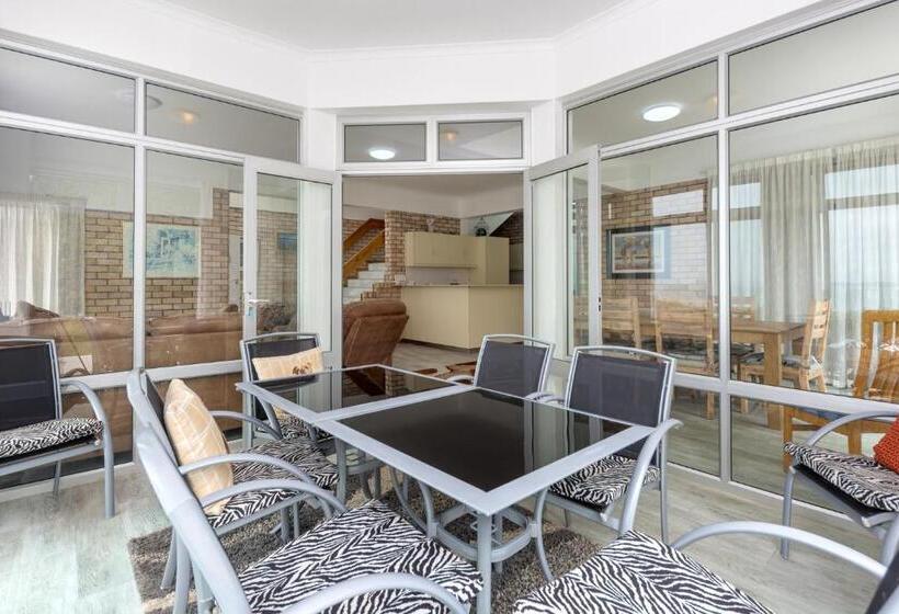 منزل غرفة نوم واحدة, Vic Bay Beach House