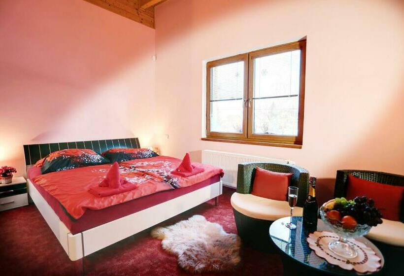 غرفة قياسية حمام مشترك, Pension Sunset Mezirolí