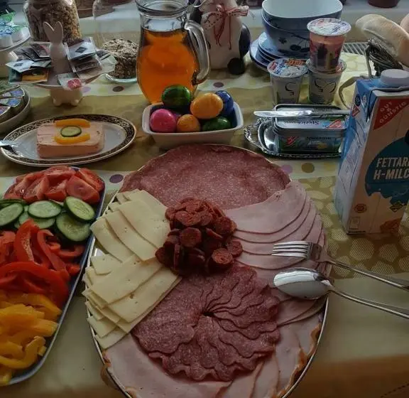 バス共有のスタンダードルーム, Pension Sunset Mezirolí