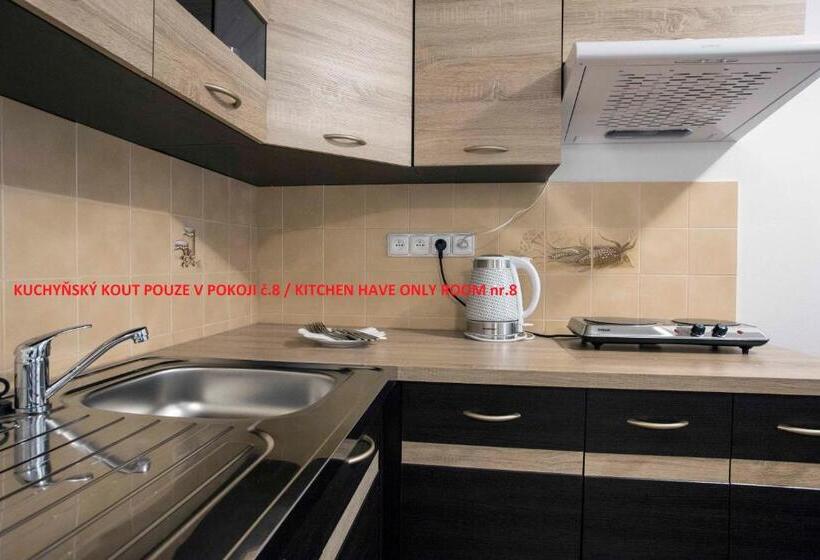 Perhehuone, Pension U Krbu