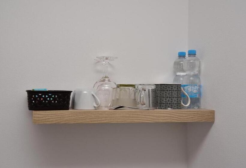 Standard Kolmen Hengen Huone, Pension U Krbu