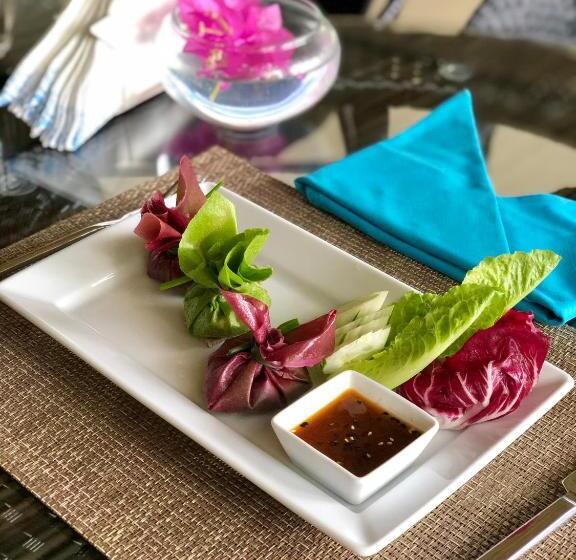 Номер Deluxe, Thelifeco Wellbeing Phuket Detox Center And Vegan Hotel   Sha Plus