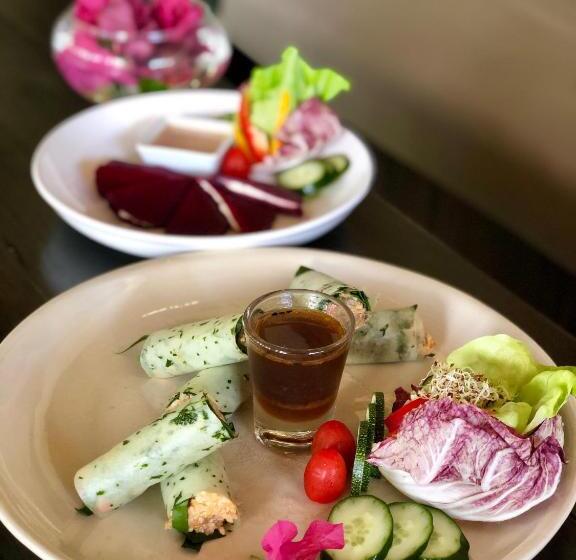 豪华单人间, Thelifeco Wellbeing Phuket Detox Center And Vegan Hotel   Sha Plus