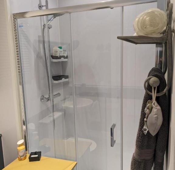 غرفة قياسية, The Bridges B&b