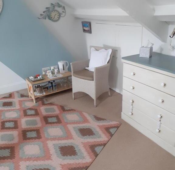 غرفة قياسية سرير كينج, The Bridges B&b