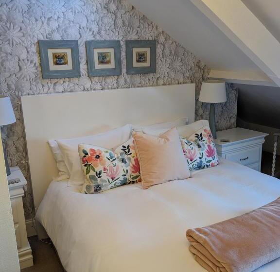 غرفة قياسية سرير كينج, The Bridges B&b